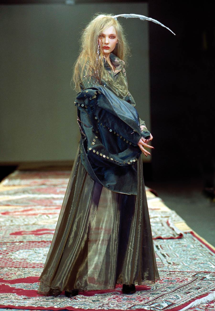 Autumn-Winter'03-04