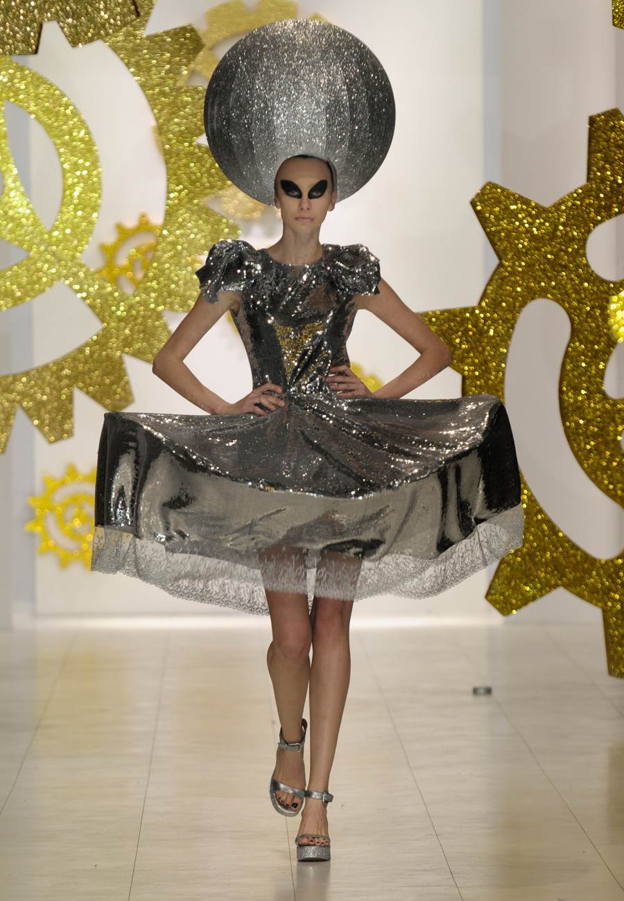 Autumn-Winter'10-11